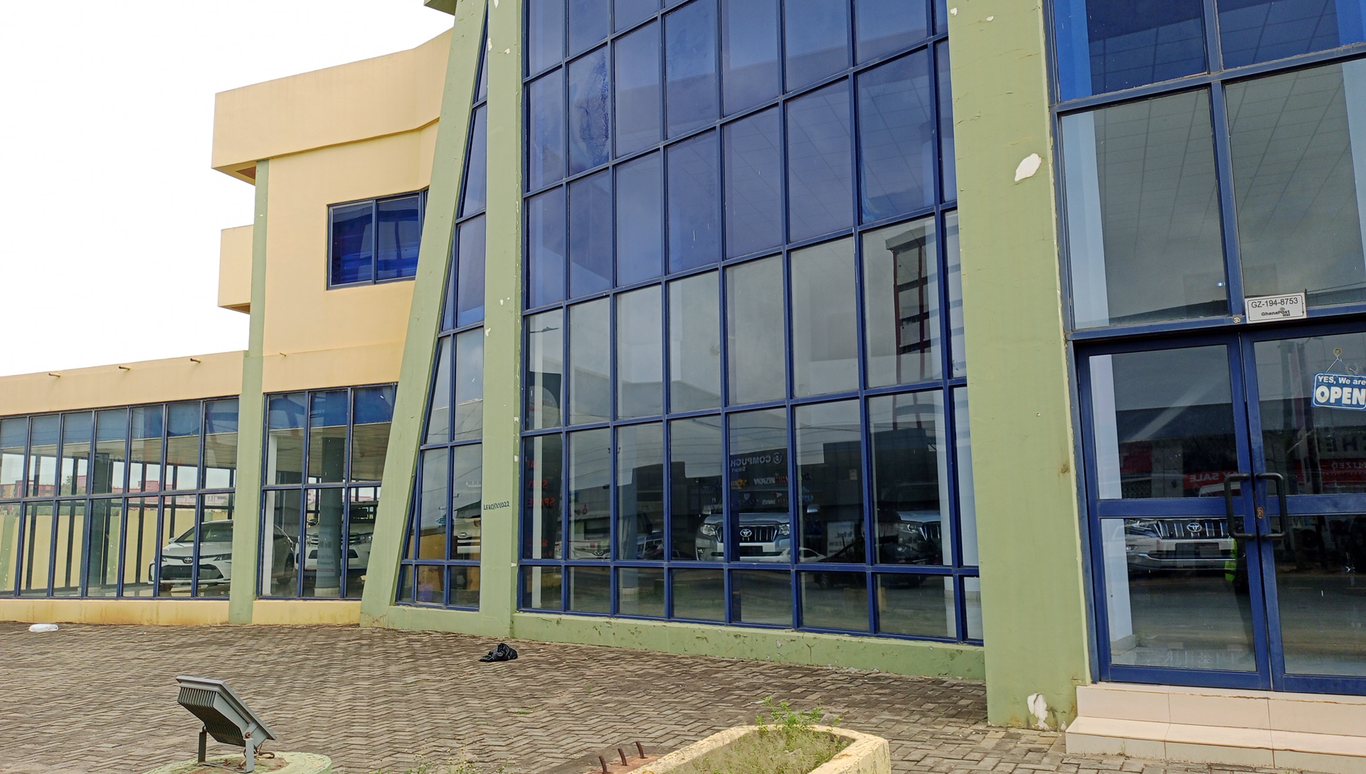 Modern glass and aluminium facade building installed by Alucobond Ghana in Accra
